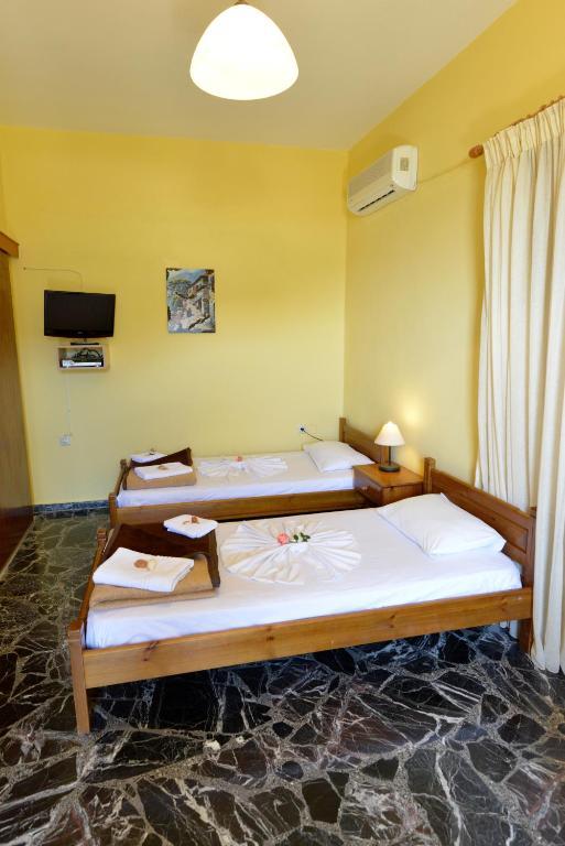 Zambia Apartments Πλακιάς Δωμάτιο φωτογραφία